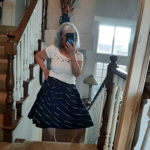 Anthropelegie Floreal flair skirt. Worn only one time for party.